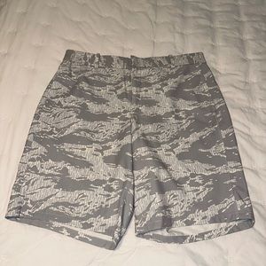 Men’s Nike dri-fit golf shirt